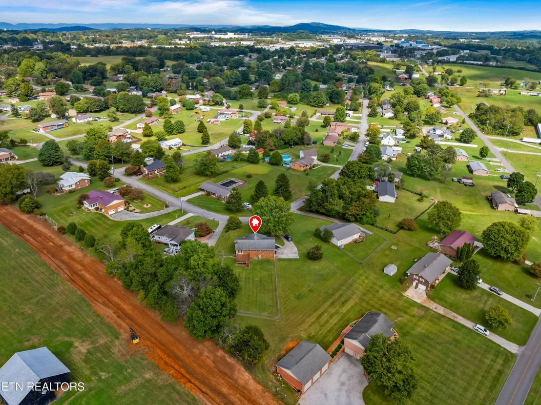 Photo of 6864 Westgate Circle