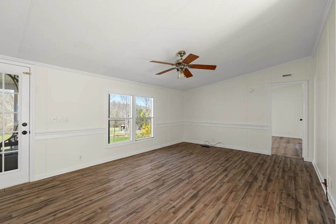 Photo of 319 Jenkins Rd