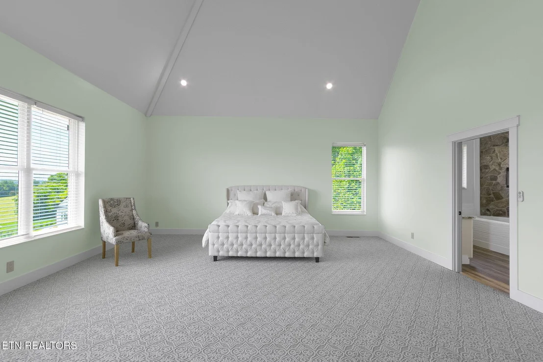 Photo of 1005 Enchanted Drive