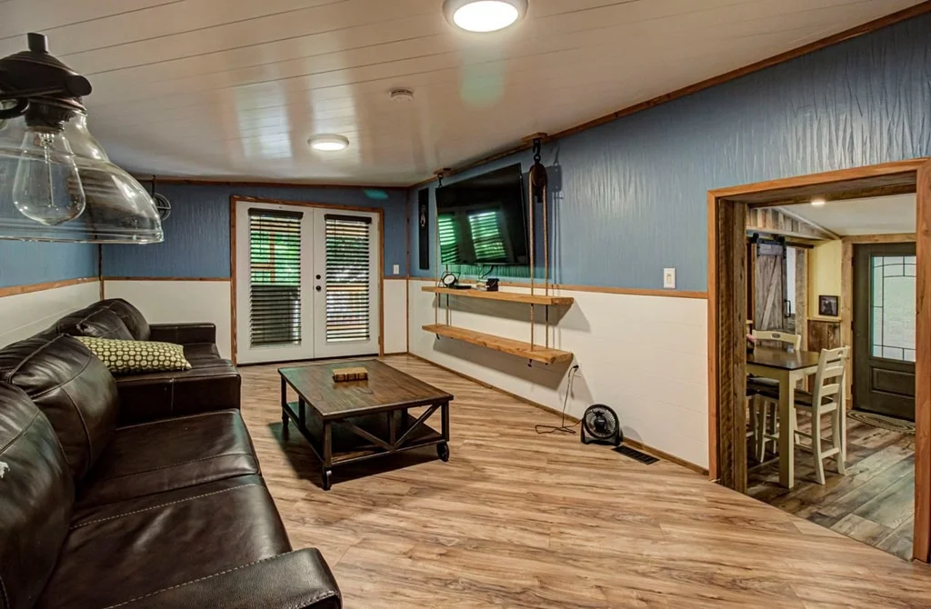 Photo of 2029 Mountain Spring Way
