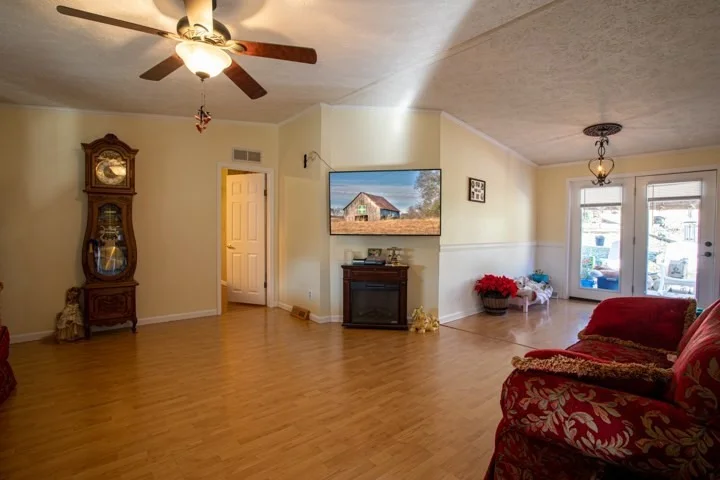Photo of 1467 Chapman Highway