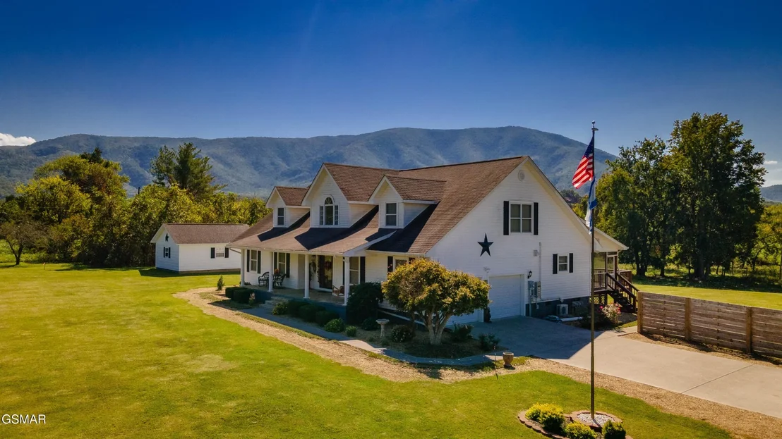 Photo of 3450 Valley View Road