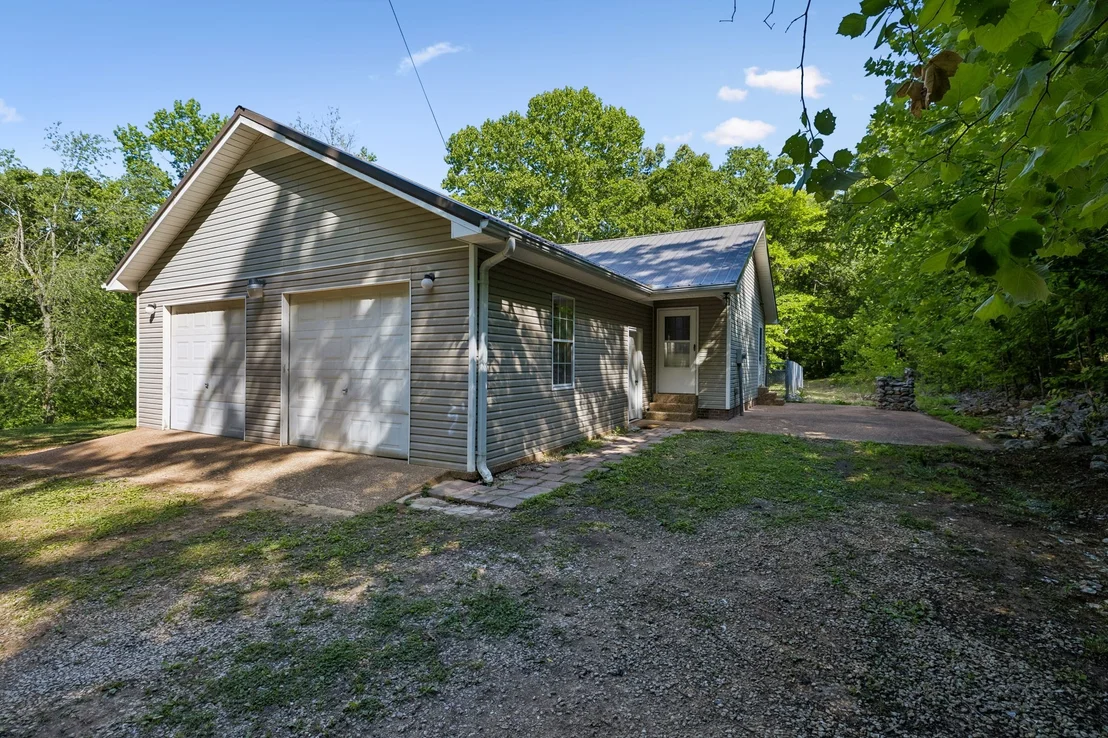 Photo of 619 Longbranch Rd