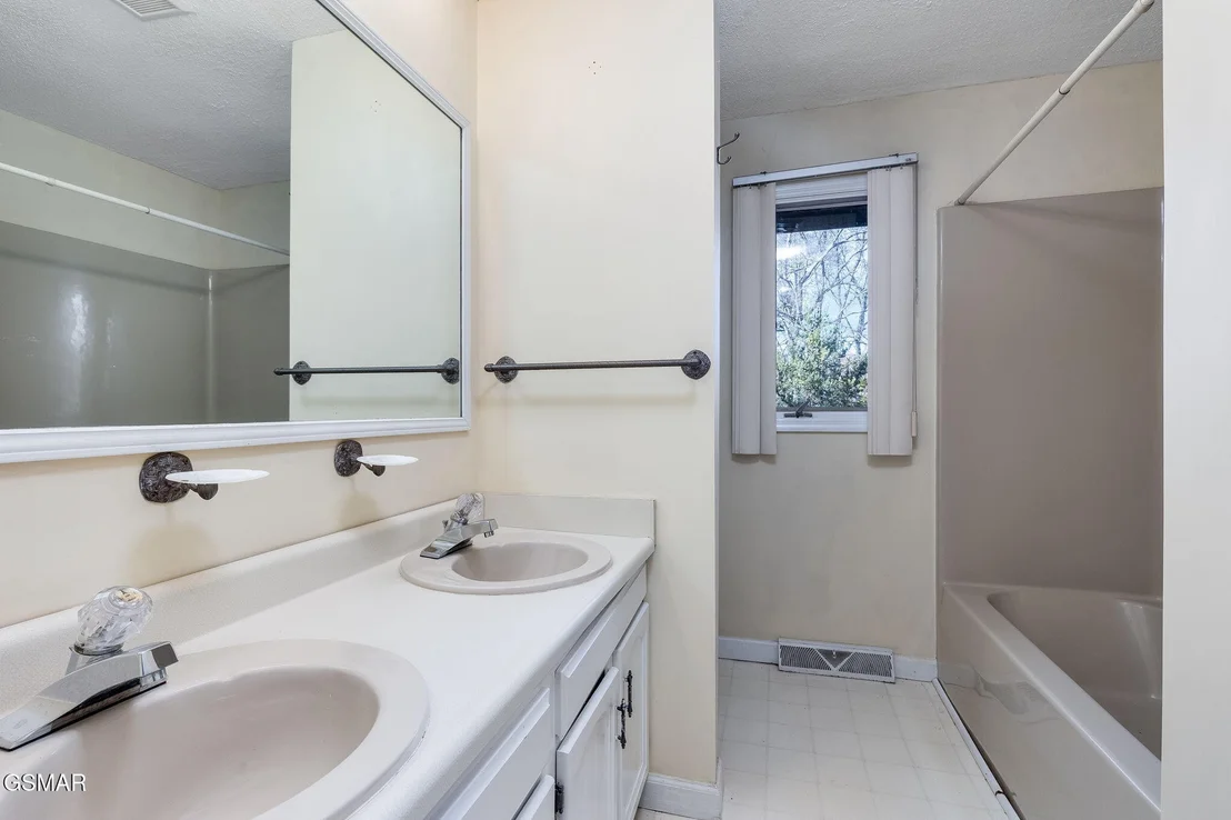 Photo of 310 Evergreen Drive