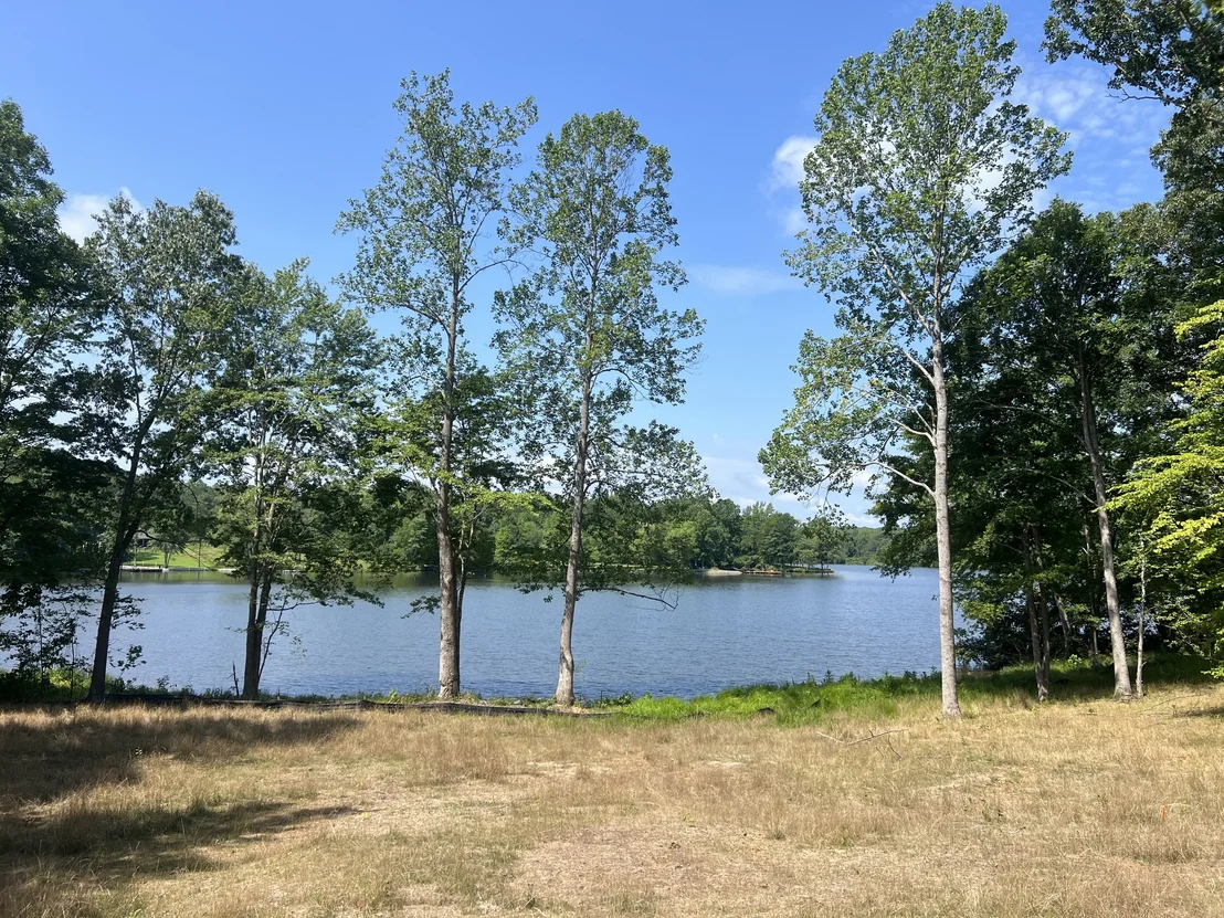 Photo of 33 Arrowhead Pt