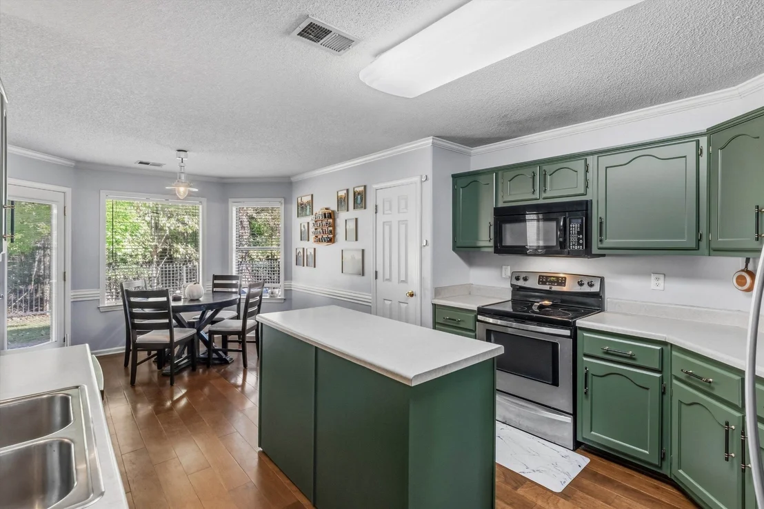 Photo of 3408 WOLF SHADOW LN
