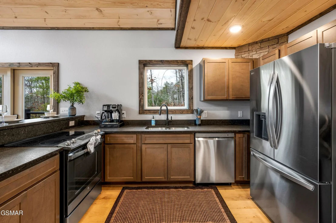 Photo of 2937 Bear Mountain Lane