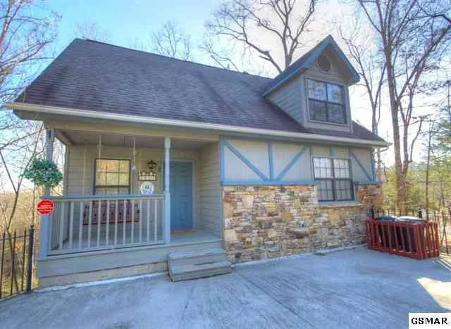 Photo of Unit SMOKYMTNMEMORIES at 2813 Forrest Way