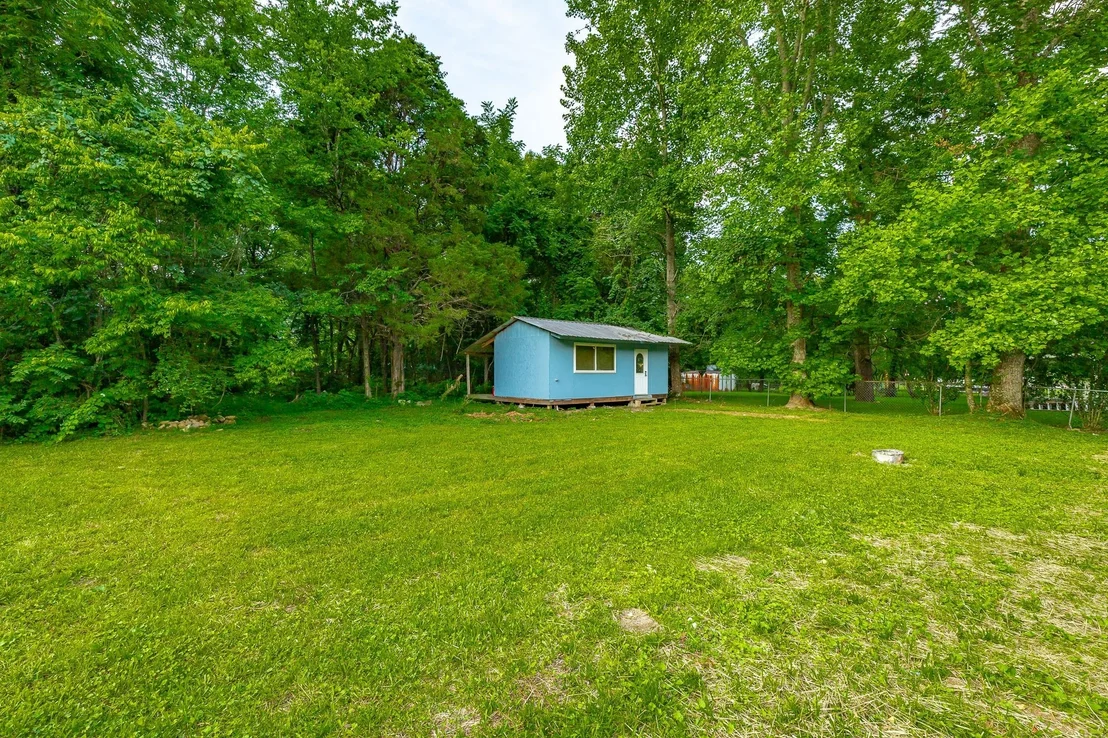 Photo of 830 Pryor Cove Rd