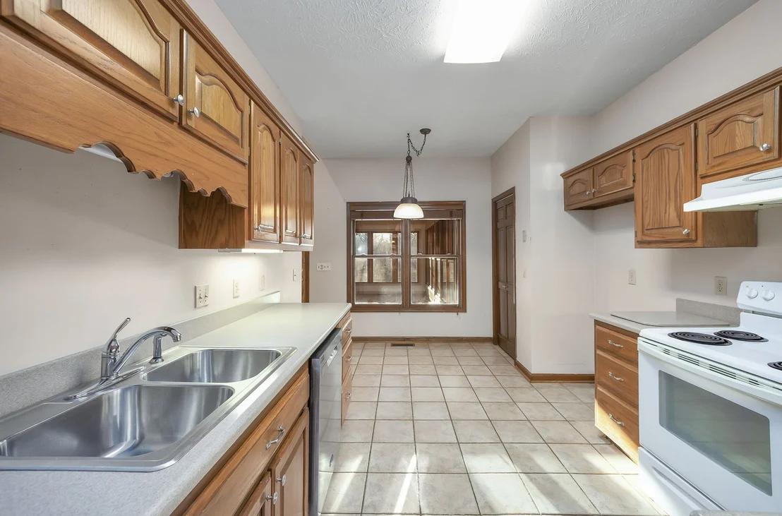 Photo of 40 Pine Cv
