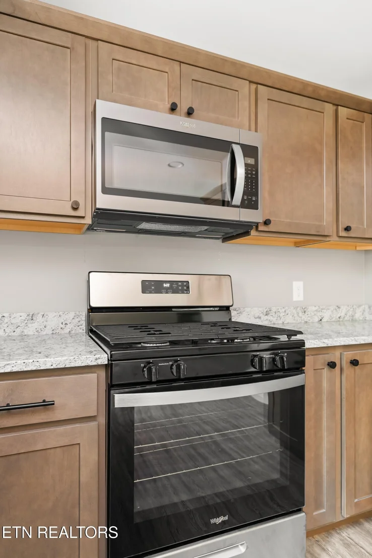 Photo of 729 Whippoorwill Circle