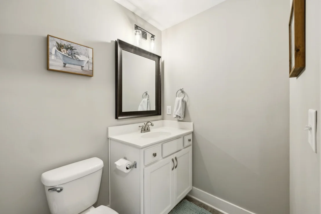 Photo of 7025 Headwaters Dr