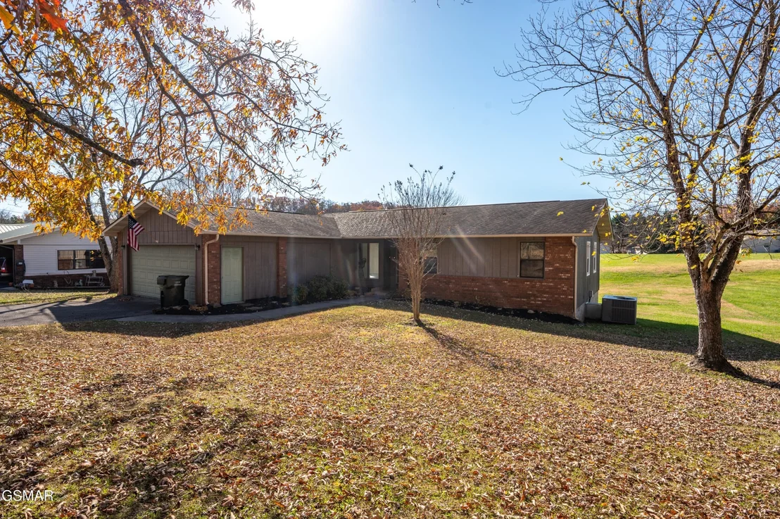 Photo of 1405 Cherokee Drive