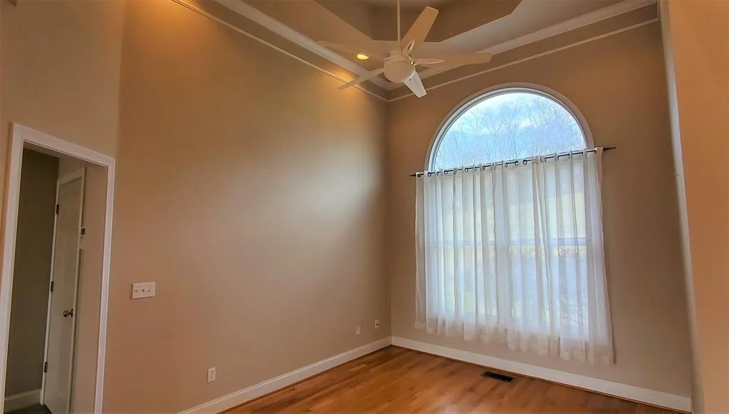 Photo of 1021 Eagle View Drive