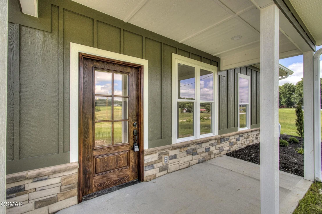 Photo of 2384 Valley Home Rd