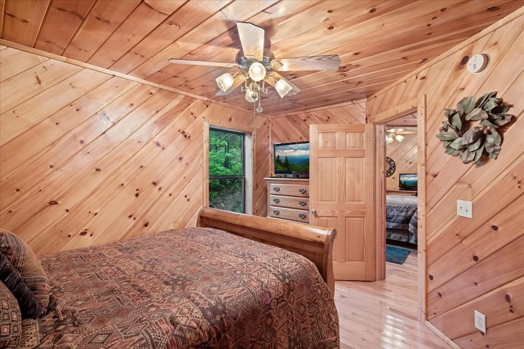 Photo of 2737 Pine Crest Lane