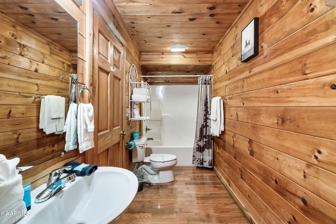 Photo of 529 Hideaway Ridge Circle