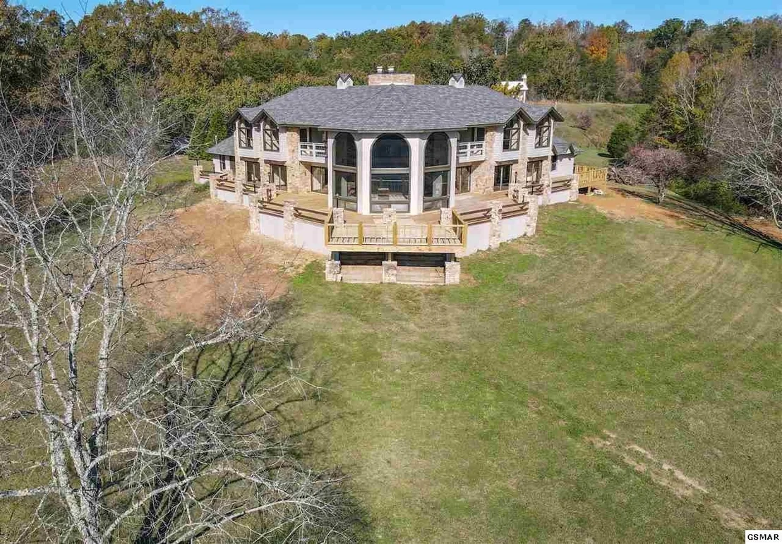 Photo of 1252 Crestview Drive