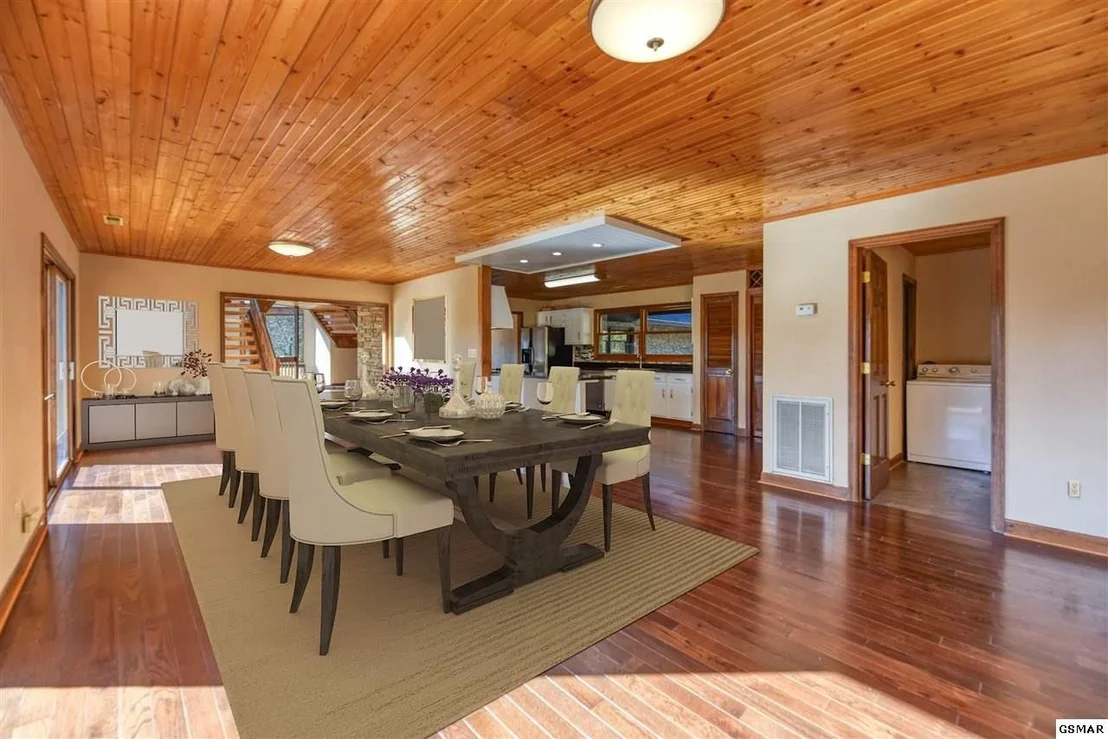 Photo of 1252 Crestview Drive