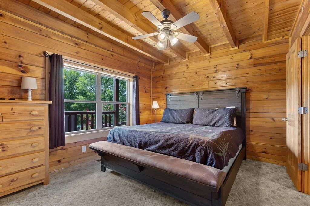 Photo of 1638 Little Cabin Loop