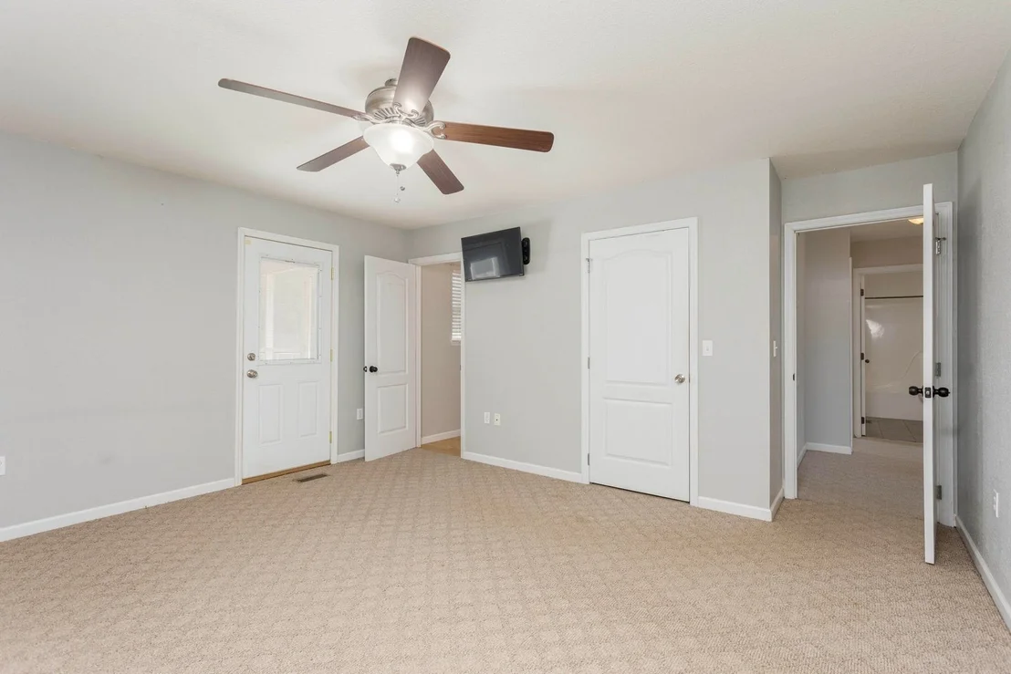 Photo of 166 Belle Cir
