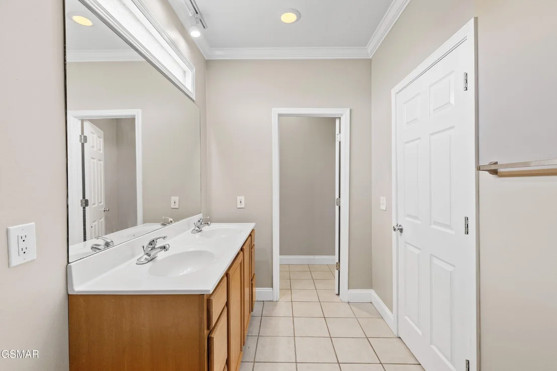 Photo of 1453 River Run Circle
