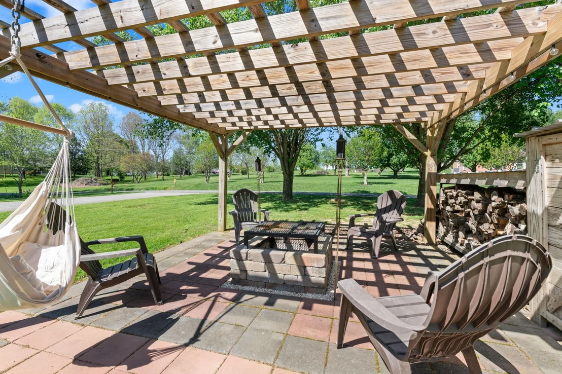 Photo of 1277 Winding Drive