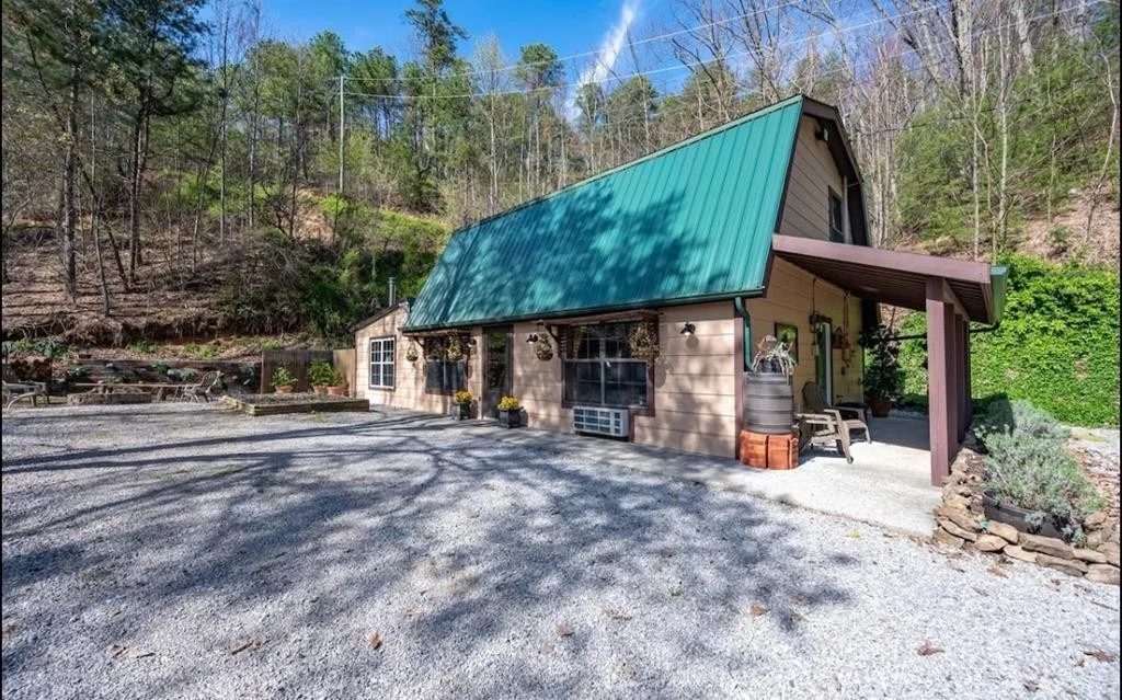 Photo of 2870 Indigo Lane