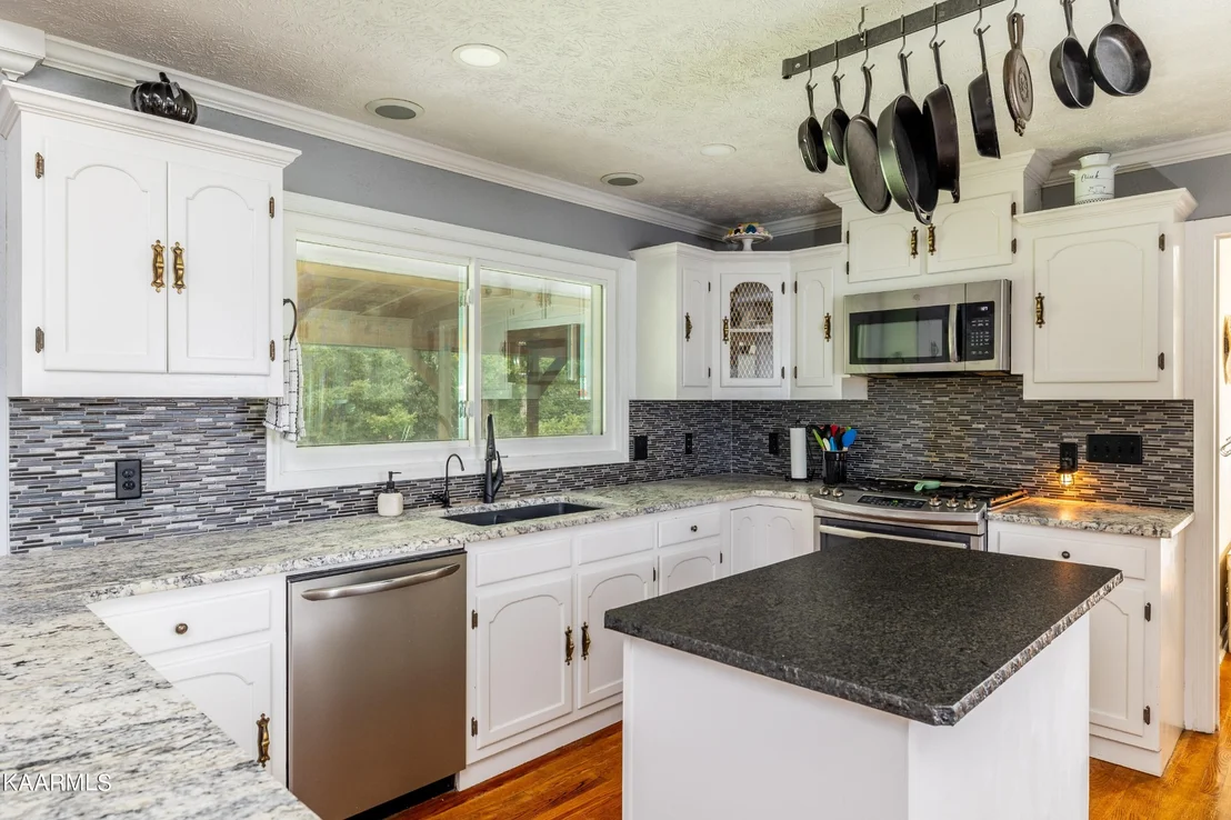 Photo of 2485 Maples Branch Rd