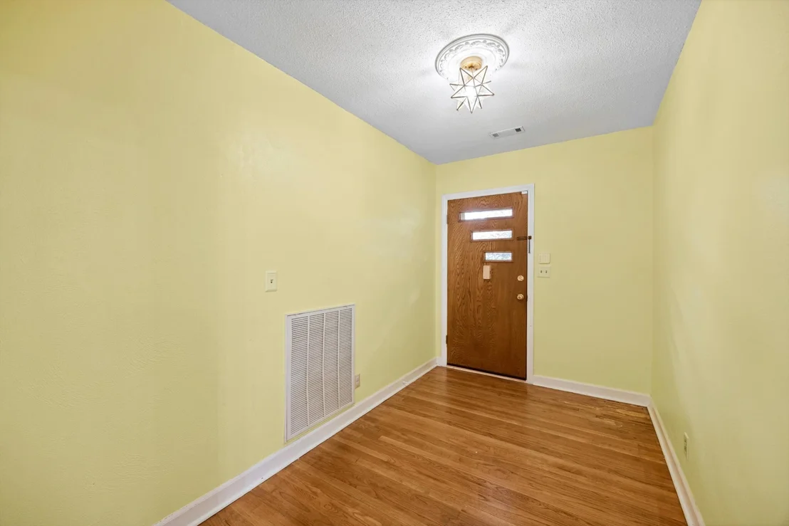 Photo of 711 Mauldeth Road