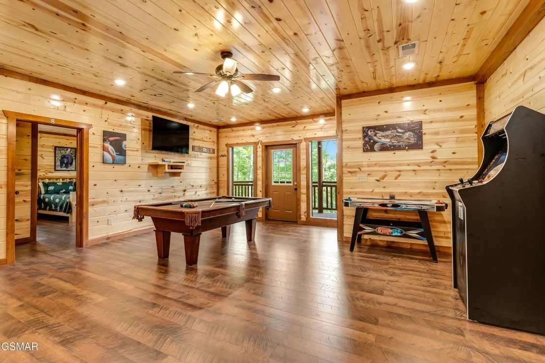 Photo of 2586 Rogers Way