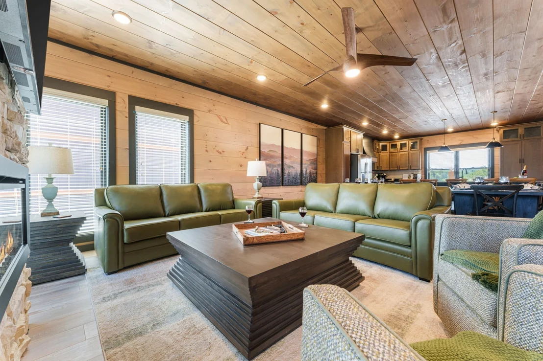 Photo of 1724 Knotty Log Way