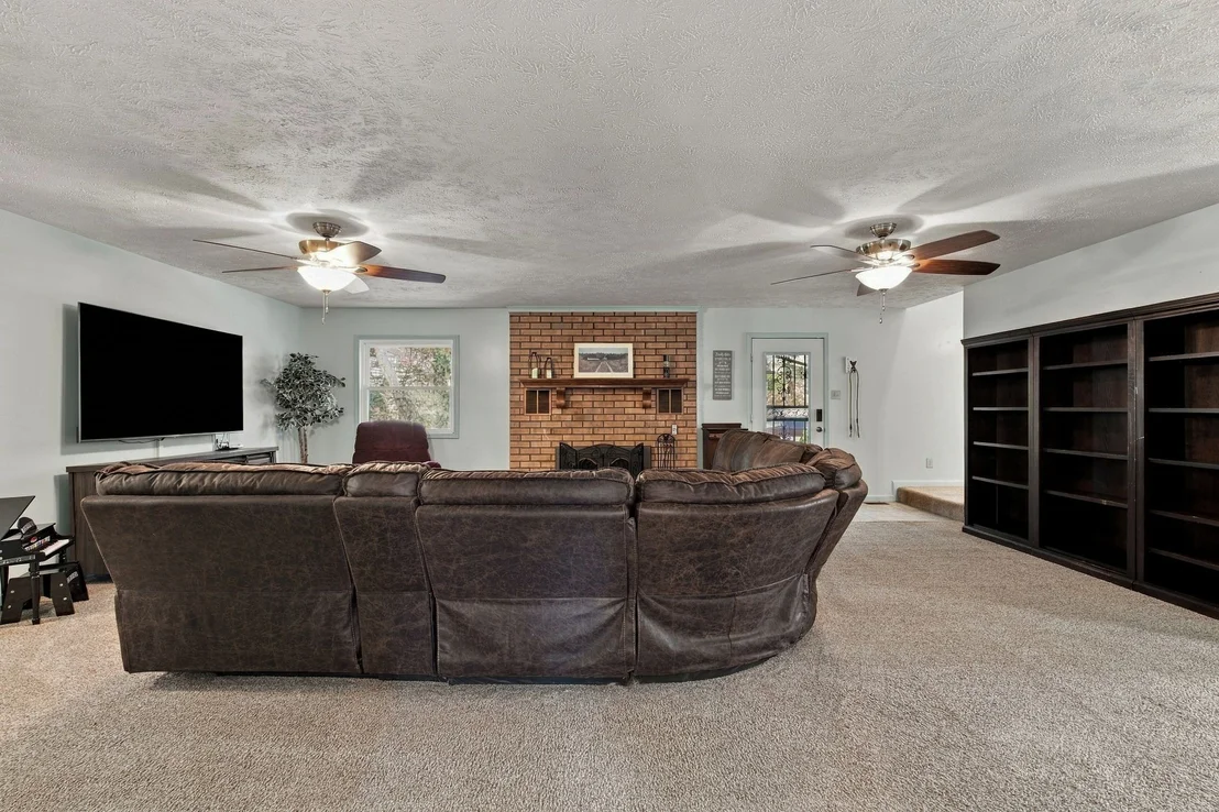 Photo of 65 Jennalee Ln