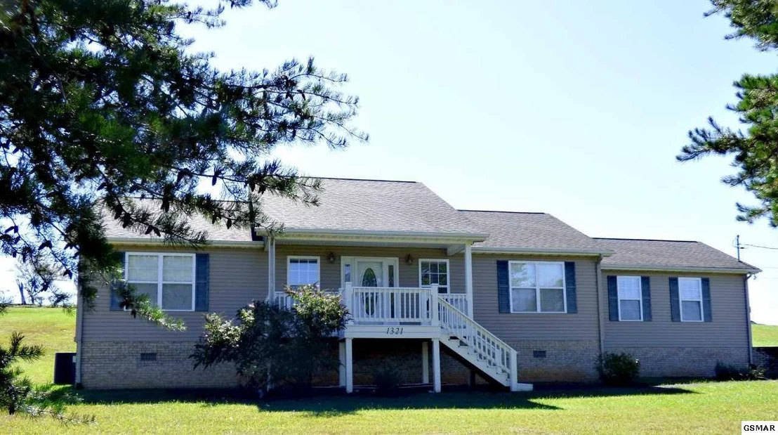 Photo of 1321 Jeb Stuart