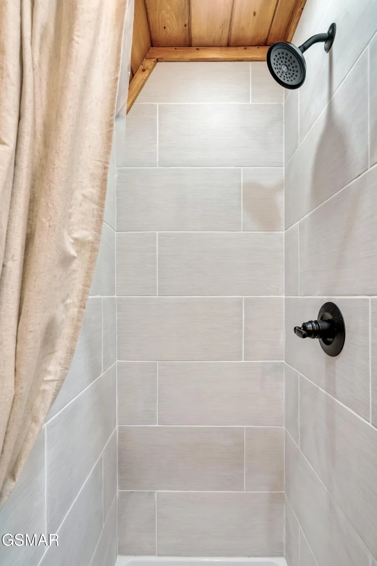 Photo of 2278 Headrick Lead