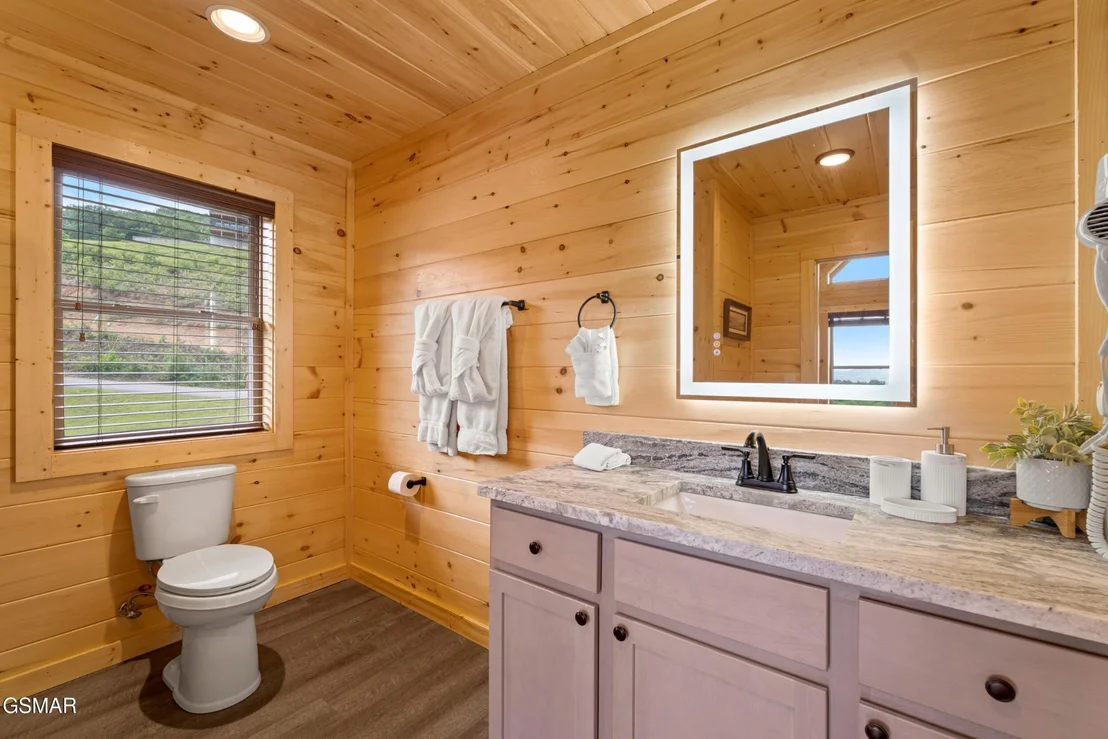 Photo of 812 Peak Lp Way