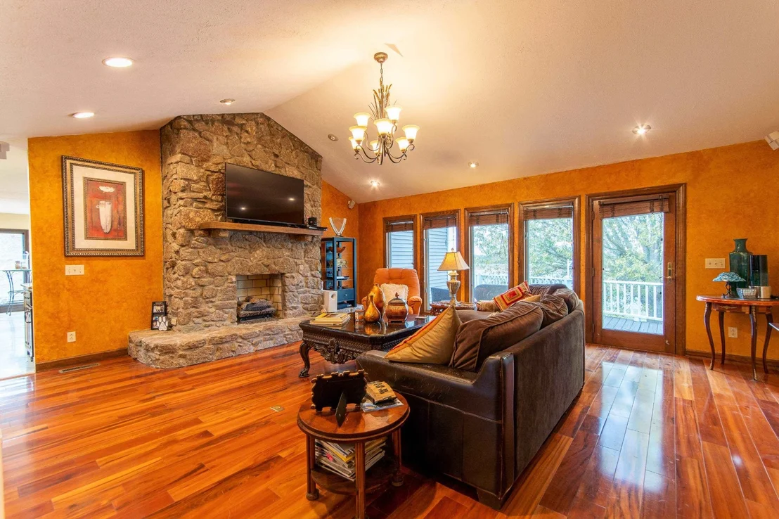 Photo of 545 TENN RIVER LN