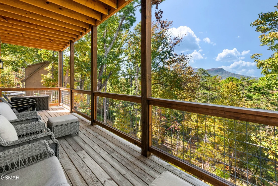 Photo of 2876 Pine Haven Drive