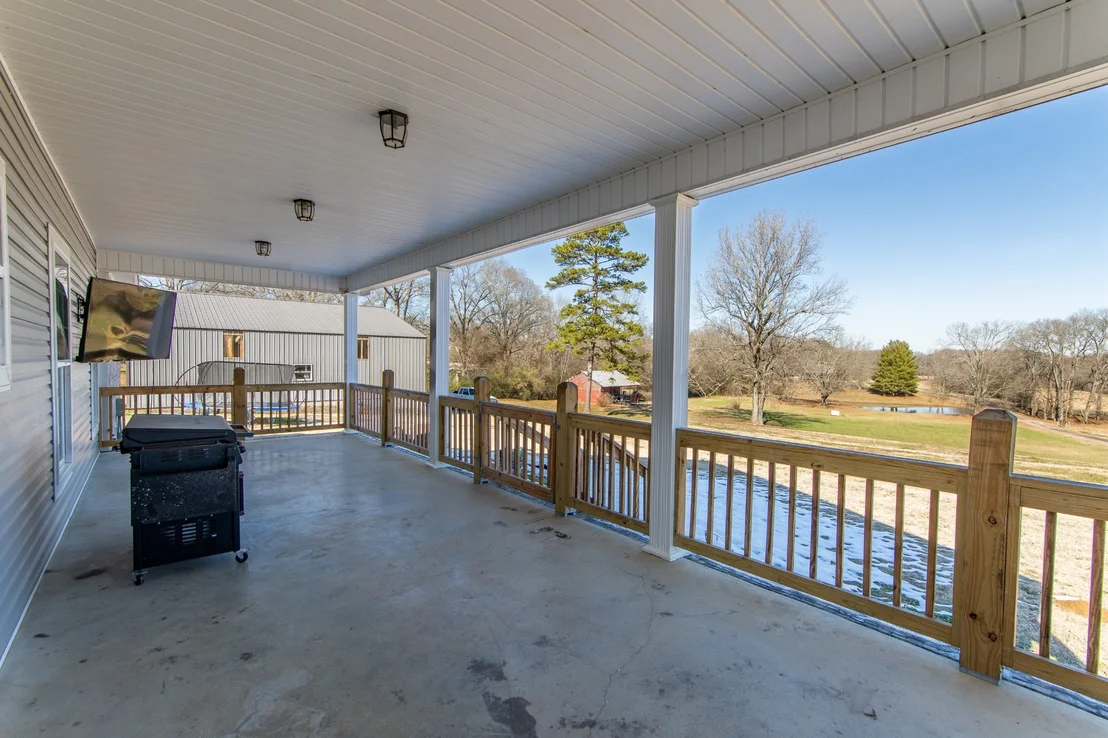 Photo of 320 Cobblestone Dr