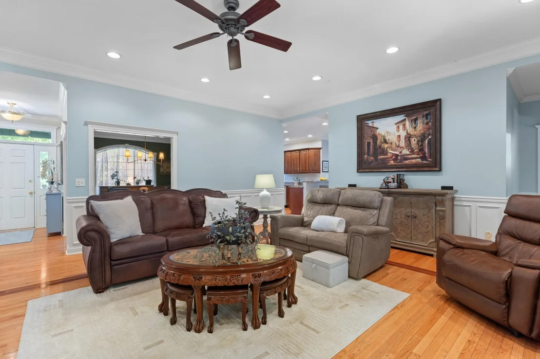 Photo of 314 Riverdale Drive