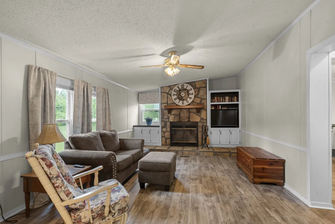 Photo of 6560 Piney River Rd