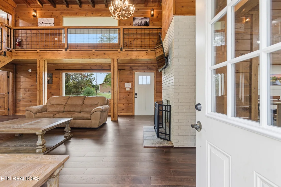 Photo of 2690 High Valley Drive