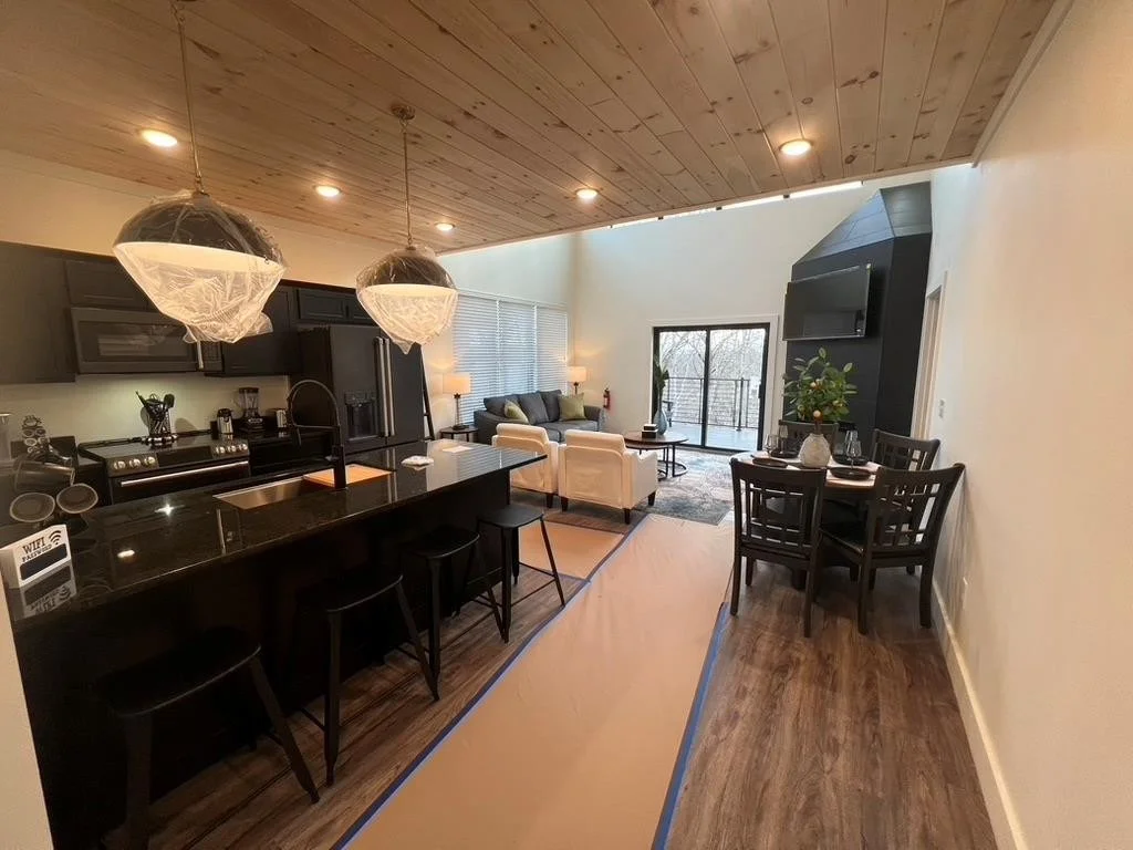 Photo of 410 Compass Point Way
