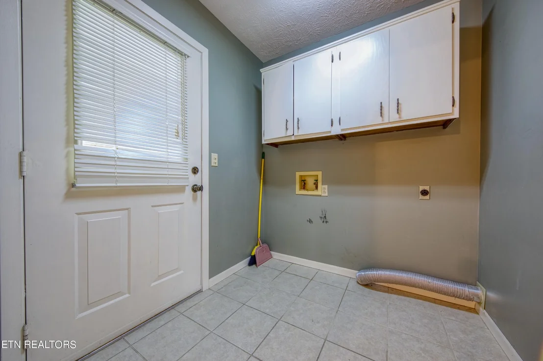 Photo of 339 Fenway Drive