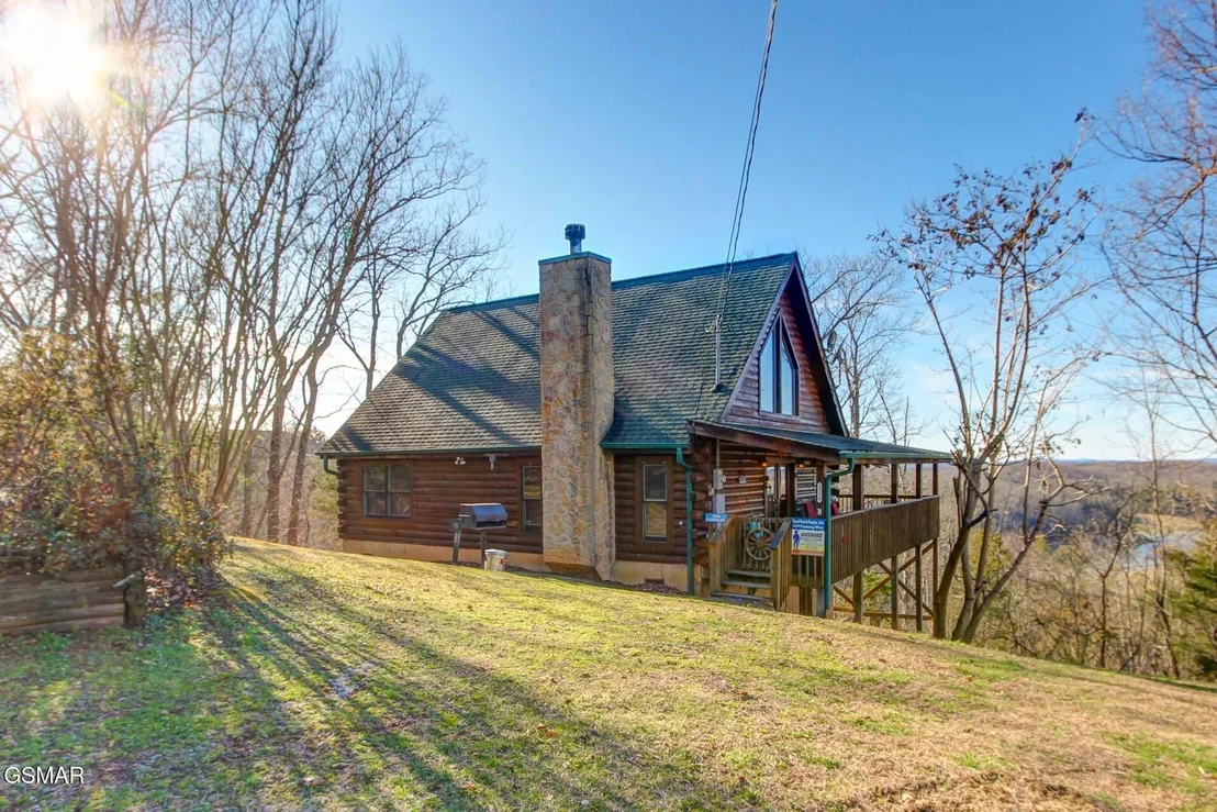 Photo of 2559 Fleming Way