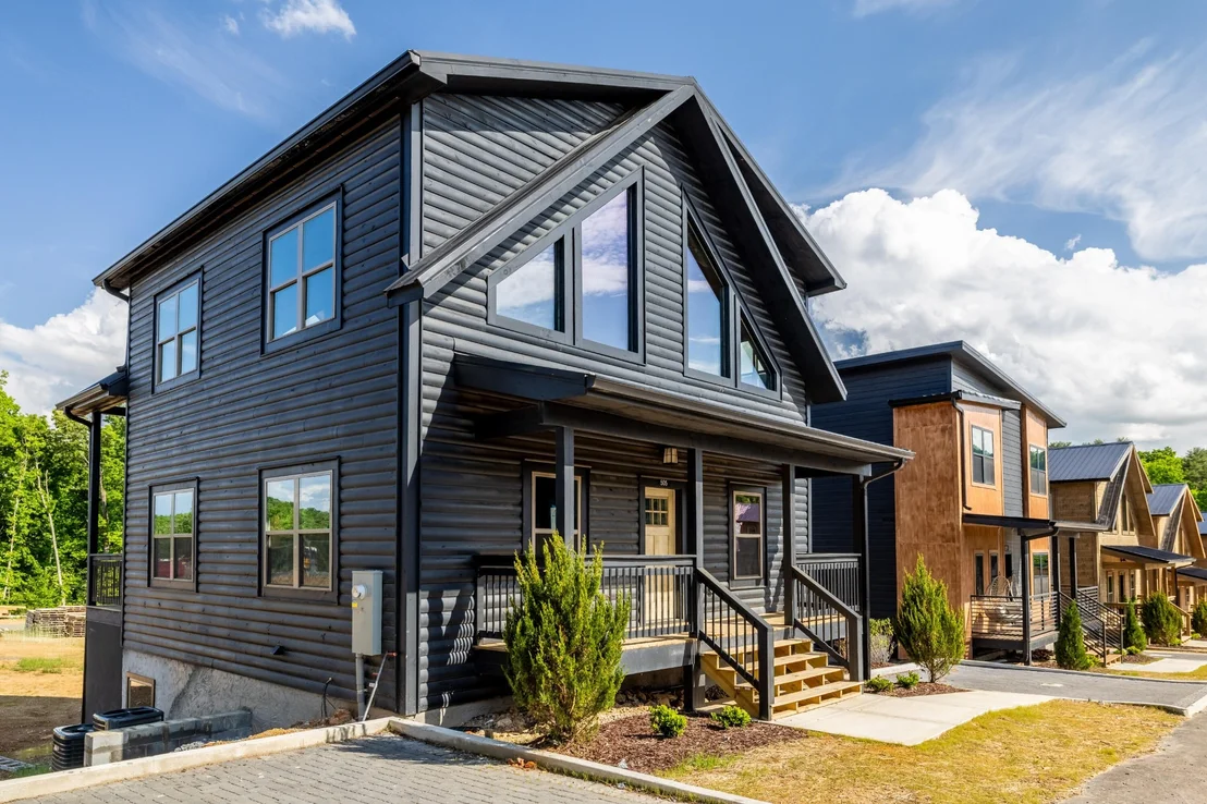 Photo of 505 Warbonnet Way