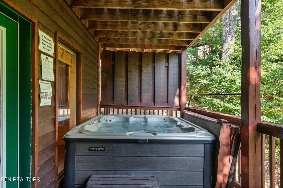 Photo of 1536 Bears Den Way