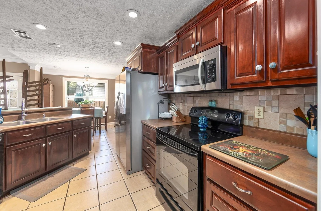 Photo of 7 GREENWICH CV