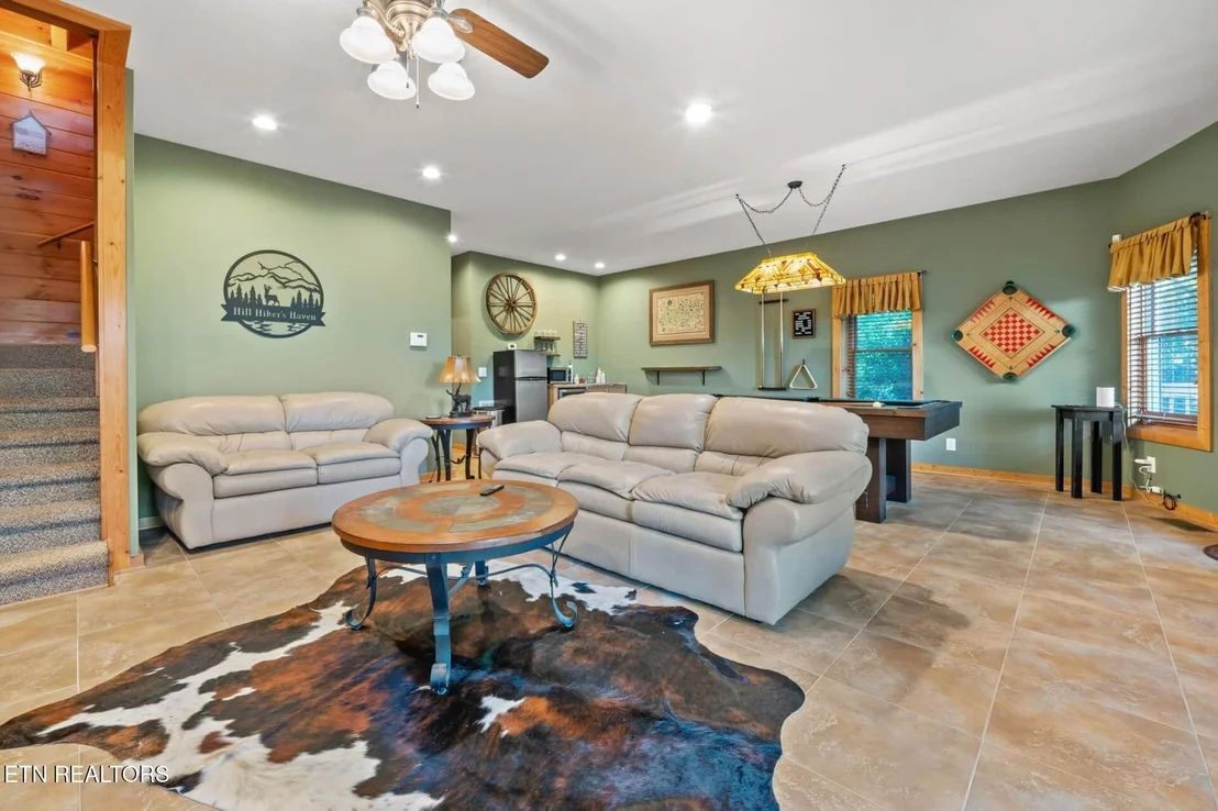 Photo of 210 Meghans Way