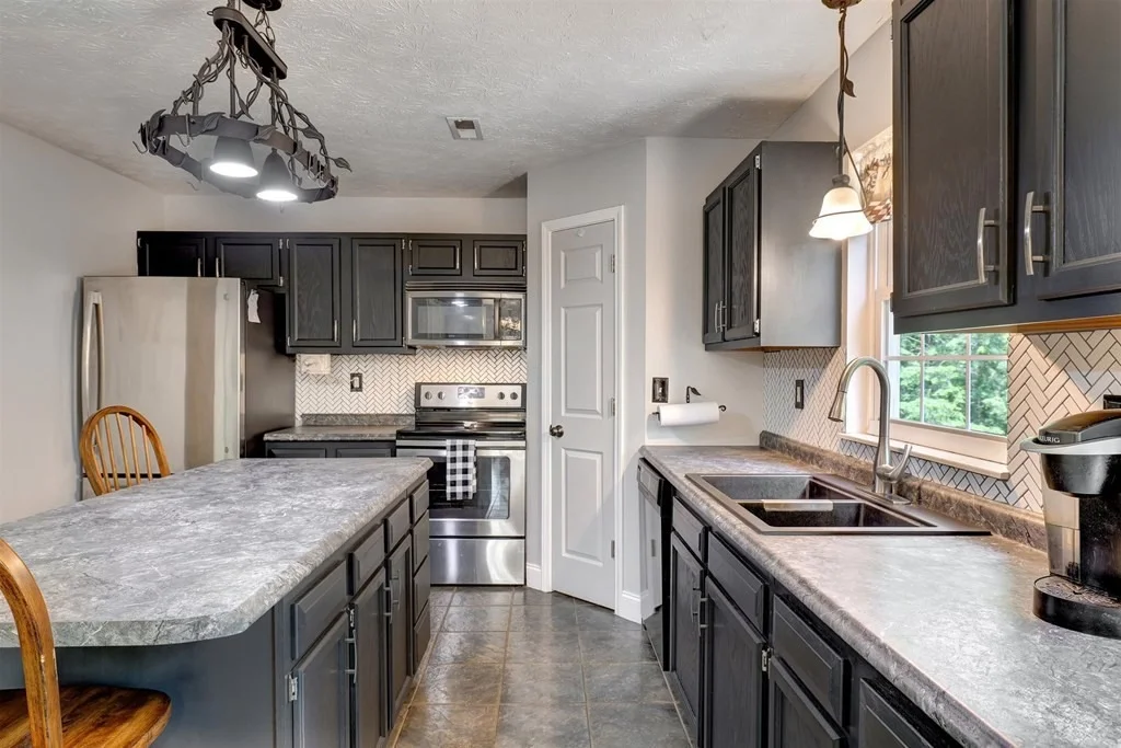 Photo of 1329 Deer Meadows